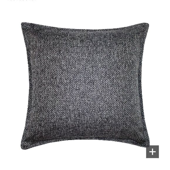 New accent pillow - Picture 1 of 1